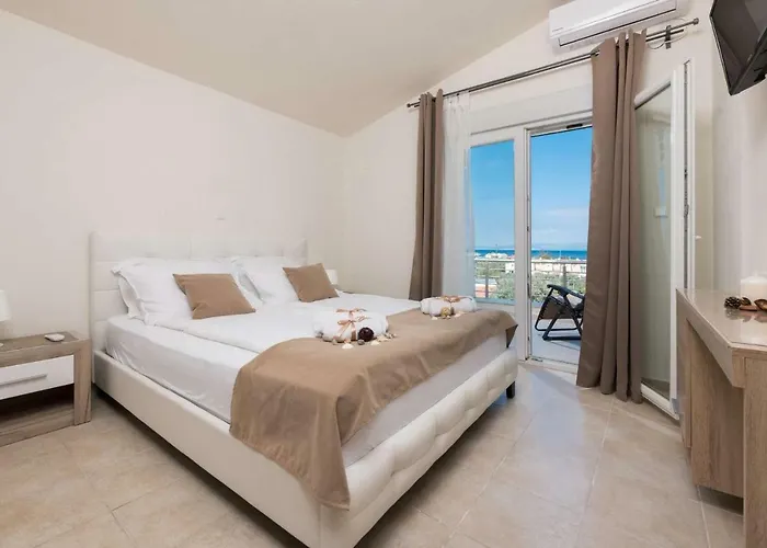 Maria's Sea View Villa