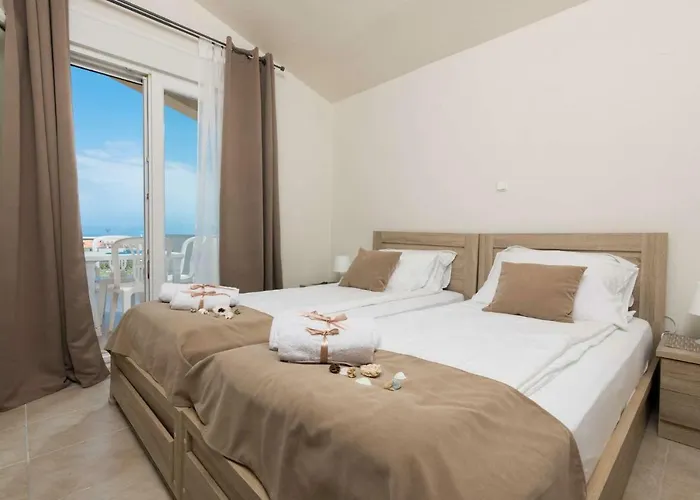 Maria's Sea View Villa *