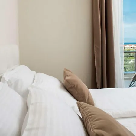 Maria's Sea View